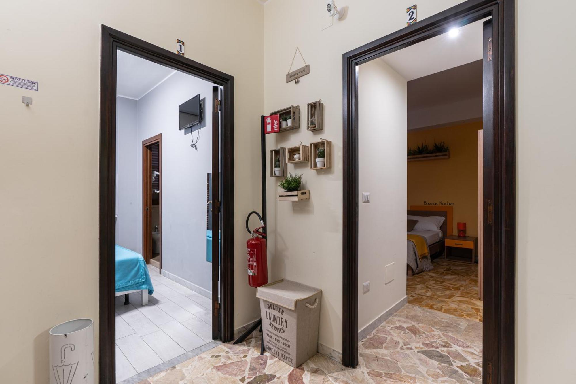 Santa Croce Rooms Барлета Екстериор снимка